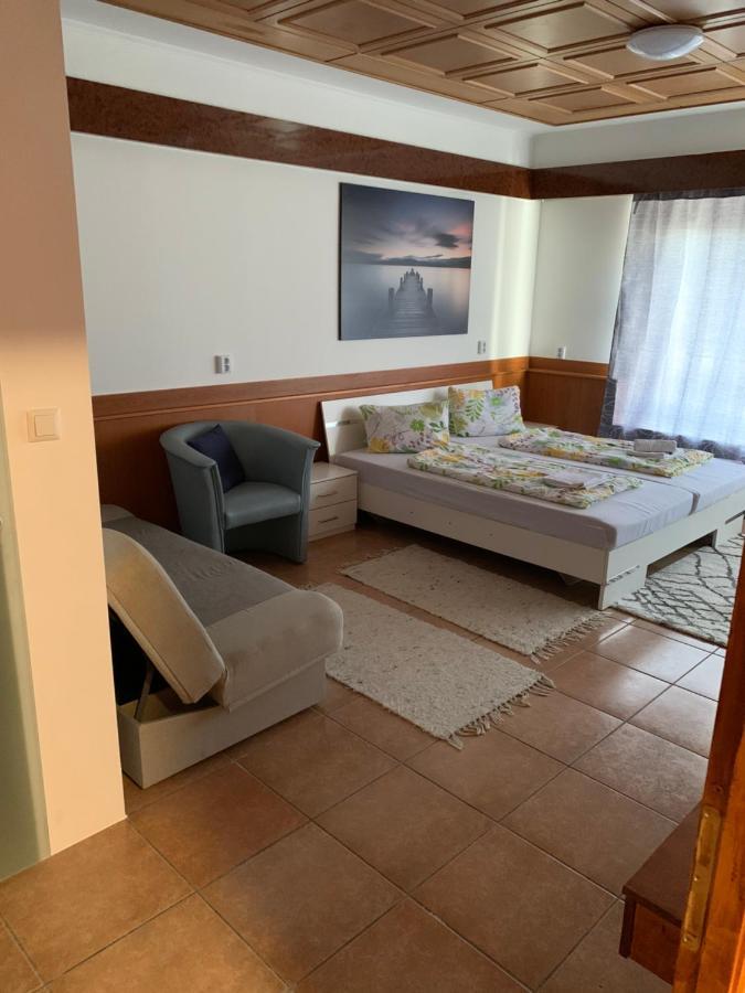 White House Klagenfurt Bed & Breakfast Клагенфурт Екстериор снимка