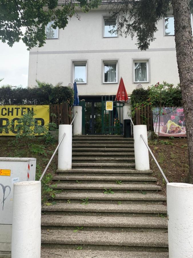White House Klagenfurt Bed & Breakfast Клагенфурт Екстериор снимка