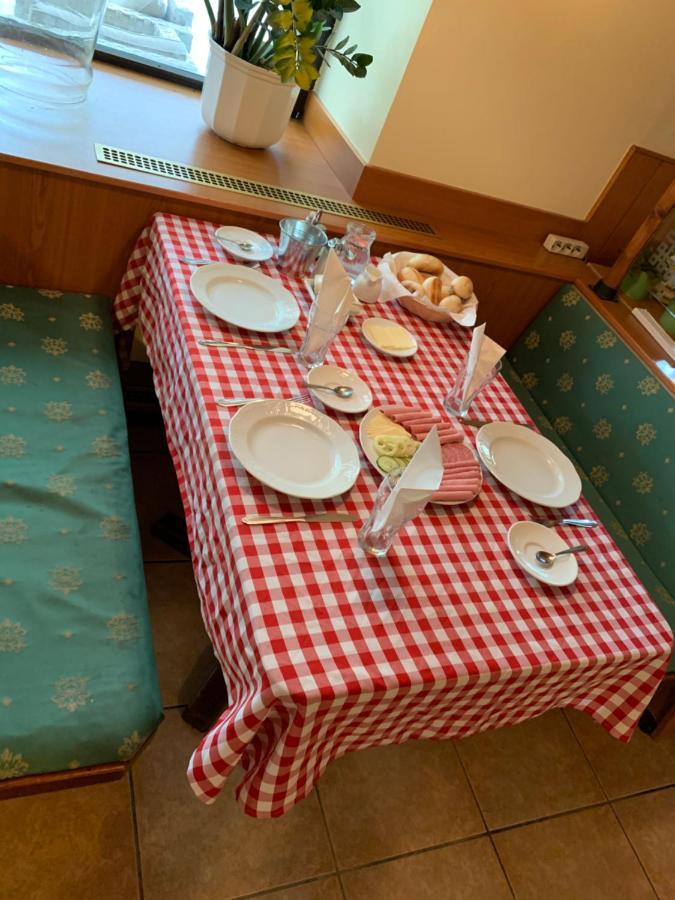 White House Klagenfurt Bed & Breakfast Клагенфурт Екстериор снимка